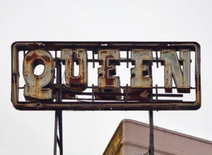 Queen Silks Stores